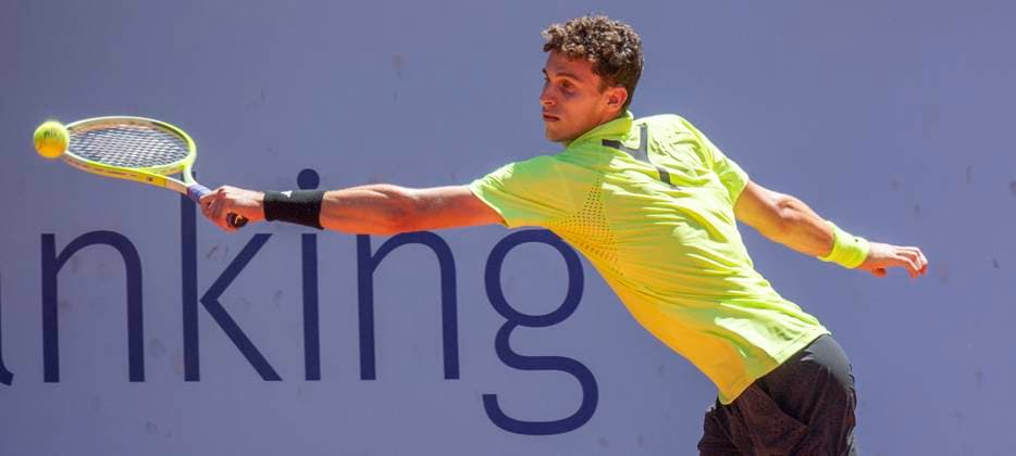 July 18, 2025, Gstaad, Bern, Switzerland: Gstaad Switzerland, 07 18 2025: JUAN MANUEL CERUNDOLO of Argentina sin action during quarter-final of EFG Swiss Open Gstaad ATP, Tennis Herren 250 and took place at Roy Emerson Arena in Gstaad, which is located in the famous ski resort of Gstaad and which is located in the Bernese Oberland. Gstaad Switzerland - ZUMAd206 20250718_zip_d206_036 Copyright: xEricxDubostx