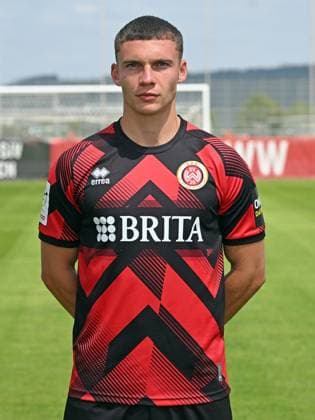 17 07 2025, xjhx, Football 3 League, SV Wehen Wiesbaden photo session season 2025 26, Niklas May SV Wehen Wiesbaden 3 League, portrait session 2025 2026 Wiesbaden