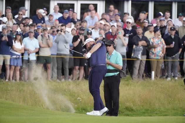 The 153rd Open Championship 2025 Shane LOWRY In action on the 1st hole the 2nd day TheÊ153rd Open Championship, Royal Portrush Golf Club (Dunluce Links) in Portrush, County Antrim, Northern Ireland, from Thursday, 17 July to Sunday, 20 July 2025. Copyright: xMarkxNewcombex