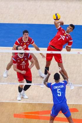 GDANSK 18.07.2025 SIATKOWKA MEZCZYZN LIGA NARODOW 2025 - GRUPA 7 - MECZ: KUBA - FRANCJA --- MENS VOLLEYBALL NATIONS LEAGUE 2025 - POOL 7 WEEK 3 - MATCH IN GDANSK: CUBA - FRANCE YACINE LOUATI ANTOINE BRIZARD BARTHELEMY CHINEYEZE JAVIER OCTAVIO CONCEPCION ROJAS FOT. ANNA KLEPACZKO FOTOPYK NEWSPIX.PL --- newspix.pl POLAND OUT! 