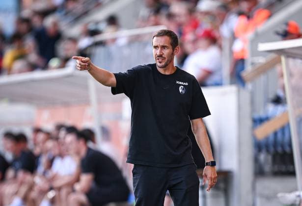 Soccer 1 Bundesliga 2025 2026 Test match 18 07 2025 SCR Altach SC Freiburg Coach Julian Schuster SC Freiburg