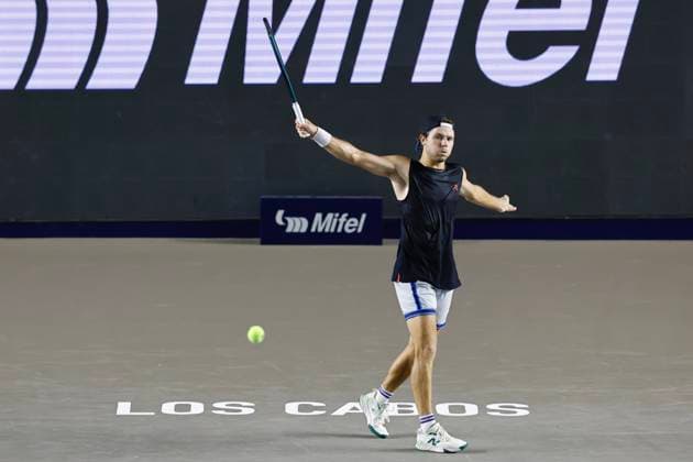 LOS CABOS TENNIS OPEN 2025 LOS CABOS TENNIS OPEN 2025 RUBLEV VS KOVACEVIC 18072025 LOS CABOS, BAJA CALIFORNIA, MEXICO Action photo of Aleksandar Kovacevic of the USA, during semifinal singles game of Los Cabos Tennis Open 2025 held at the Mextenis Stadium of the Cabo Sports Complex of Los Cabos, Baja California, Mexico Action photo of Aleksandar Kovacevic of the USA during semifinal singles game of Los Cabos Tennis Open 2025 held at the Mextenis Stadium of the Cabo Sports Complex of Los Cabos, Baja California, Mexico PHOTO BY IMAGENSHOP AGENCIA FOTOGRAFICA LOS CABOS BAJA CALIFORNIA MEXICO Copyright: xIMAGENSHOPxAGENCIAxFOTOGRAFICAx