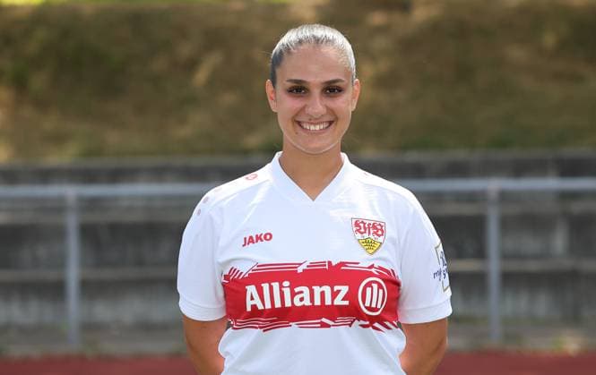 BAU Stuttgart Football 2 Bundesliga photo session Laureta Temaj VfB Stuttgart Women,portrait appointment 2025 2026