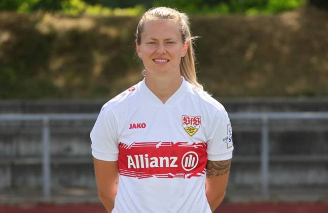 BAU Stuttgart Football 2 Bundesliga photo session Maximiliane Rall VfB Stuttgart Women, portrait appointment 2025 2026