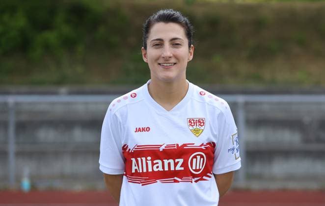 BAU Stuttgart soccer 2 Bundesliga photo session Anja Selensky VfB Stuttgart women,portrait appointment 2025 2026