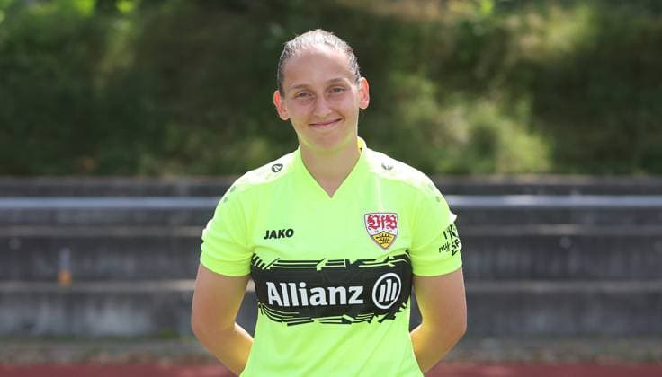 BAU Stuttgart soccer 2 Bundesliga photo session Pia Hein VfB Stuttgart women,portrait appointment 2025 2026