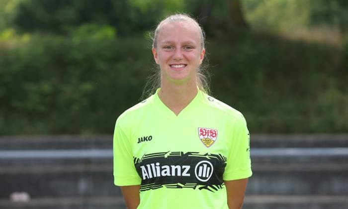 BAU Stuttgart soccer 2 Bundesliga photo session Eve Boettcher VfB Stuttgart women,portrait appointment 2025 2026