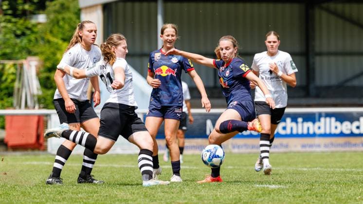 Irini Gkasimpagiazova 21, FFC Wacker München and Emelie Kobler 22, FC Red Bull Salzburg during the match FFC Wacker München v FC Red Bull Salzburg, Soccer, Women, Regionalliga Süd, 2025 2026, Test match on 19 07 2025 in Fürstenfeldbruck, Stadion a d Klosterstraße Bayern Germany
