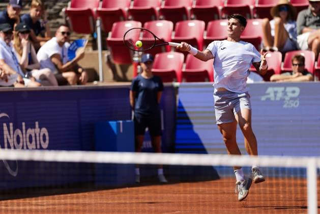 BASTAD, SWEDEN 20250719 Camilo Ugo Carabelli, Argentina, during Saturdays semifinal between Camilo Ugo Carabelli, Argentina, and Jesper de Jong, the Netherlands, in the mens doubles at the Nordea Open tennis tournament in Bastad BASTAD SWEDEN x9200x  Copyright: xBjörnxLarssonxRosvall TTx NORDEA OPEN 2025