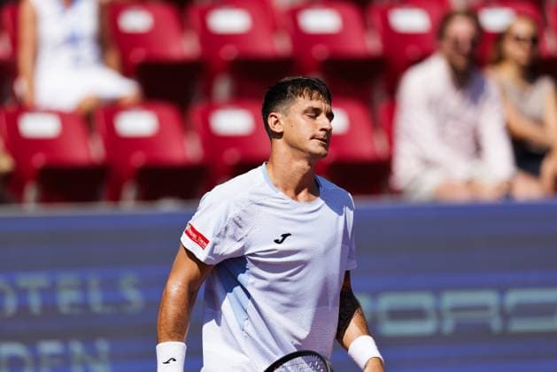 BASTAD, SWEDEN 20250719 Camilo Ugo Carabelli, Argentina, during Saturday s semifinal between Camilo Ugo Carabelli, Argentina, and Jesper de Jong, Netherlands, in the men s doubles during the Nordea Open tennis tournament in Bastad BASTAD SWEDEN x9200x  Copyright: xBjörnxLarssonxRosvall TTx NORDEA OPEN 2025