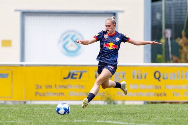 Emily Schimm 29, FC Red Bull Salzburg at the match FFC Wacker München v FC Red Bull Salzburg, Soccer, Women, Regionalliga Süd, 2025 2026, Test match on 19 07 2025 in Fürstenfeldbruck, Stadion a d Klosterstraße Bayern Germany