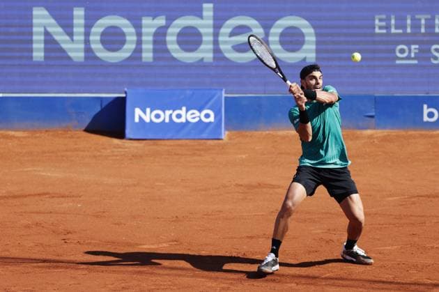 Francisco Cerundolo, Argentina, during Saturday s semifinal in the men s singles at the Nordea Open tennis tournament in Bastad, Sweden on july 19, 2025 BASTAD SWEDEN x9200x  Copyright: xBjörnxLarssonxRosvall TTx NORDEA OPEN 2025