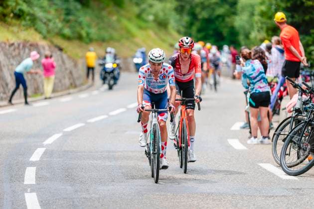 Tour de France 2025 Stage 14 LUCHON SUPERBAGNERES, FRANCE - JULY 19 : Martinez Lenny (FRA) of Bahrain - Victorious in action during stage 14 of the 112th edition of Tour de France an UCI World Tour 2.UWT cycling road race stage for Men Elite of 183 km with start in Pau and finish in Luchon Superbagneres on July 19, 2025 in Luchon Superbagneres, France, 19 07 2025 ( Motordriver Kenny Verfaillie - Luchon Superbagneres France  Copyright: xLucaxBettinix