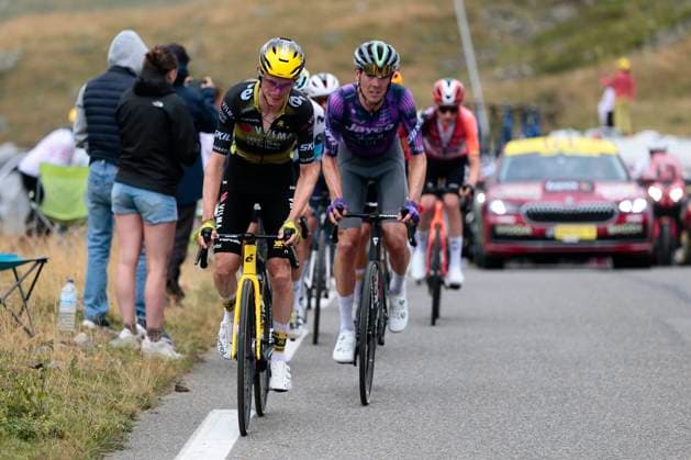 Tour de France 2025 Stage 14 LUCHON SUPERBAGNERES, FRANCE - JULY 19 : Kuss Sepp (USA) of Team Visma - Lease a Bike in action during stage 14 of the 112th edition of Tour de France an UCI World Tour 2.UWT cycling road race stage for Men Elite of 183 km with start in Pau and finish in Luchon Superbagneres on July 19, 2025 in Luchon Superbagneres, France, 19 07 2025 ( Motordriver Kenny Verfaillie - Luchon Superbagneres France  Copyright: xLucaxBettinix