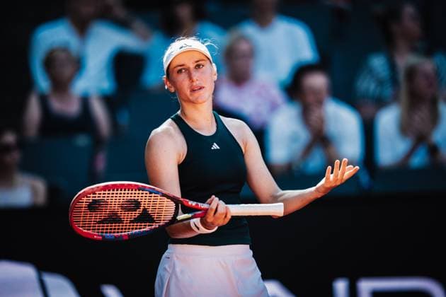 Tennis Women MSC Hamburg Ladies Open WTA 250 Anna Bondar HUN vs Kaja Juvan SVN 19 07 2025 Kaja Ruvan visibly dissatisfied and disappointed Hamburg Tennisstadion am Rothenbaum Hamburg Germany