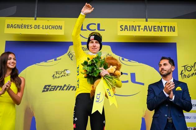 Tour de France 2025 Stage 14 LUCHON SUPERBAGNERES, FRANCE - JULY 19 : Pogacar Tadej (SLO) of UAE Team Emirates - XRG on the podium with the yellow jersey during stage 14 of the 112th edition of Tour de France an UCI World Tour 2.UWT cycling road race stage for Men Elite of 183 km with start in Pau and finish in Luchon Superbagneres on July 19, 2025 in Luchon Superbagneres, France, 19 07 2025 ( Motordriver Kenny Verfaillie - Luchon Superbagneres France  Copyright: xJanxDexMeuleneirx