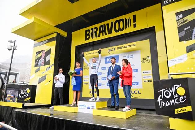 Tour de France 2025 Stage 14 LUCHON SUPERBAGNERES, FRANCE - JULY 19 : Lipowitz Florian (GER) of Red Bull BORA - Hansgrohe on the podium with the white jersey during stage 14 of the 112th edition of Tour de France an UCI World Tour 2.UWT cycling road race stage for Men Elite of 183 km with start in Pau and finish in Luchon Superbagneres on July 19, 2025 in Luchon Superbagneres, France, 19 07 2025 ( Motordriver Kenny Verfaillie - Luchon Superbagneres France  Copyright: xJanxDexMeuleneirx