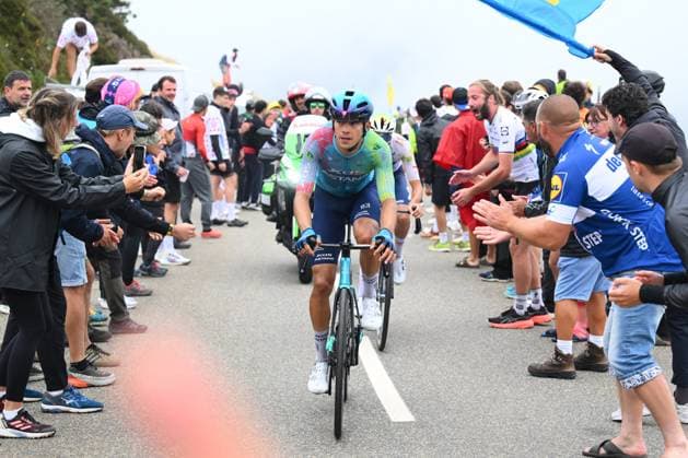 Tour de France 2025 Stage 14 LUCHON SUPERBAGNERES, FRANCE - JULY 19 : Rider of Astana Qazaqstan Team during stage 14 of the 112th edition of Tour de France an UCI World Tour 2.UWT cycling road race stage for Men Elite of 183 km with start in Pau and finish in Luchon Superbagneres on July 19, 2025 in Luchon Superbagneres, France, 19 07 2025 ( Motordriver Kenny Verfaillie - Luchon Superbagneres France  Copyright: xVincentxKalutx