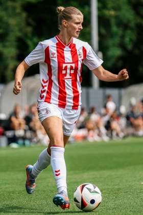 Test match 1 FC Köln OH Leuven 19 07 2025 Anna Lena Stolze 1 FC Köln, 7 at the test match 1 FC Köln OH Leuven Köln, Geißbockheim Köln on 19 07 2025 Copyright: xBEAUTIFULxSPORTS Freisenx