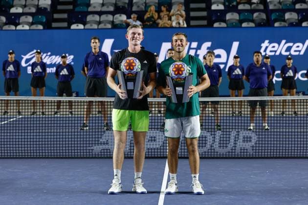LOS CABOS TENNIS OPEN 2025 LOS CABOS TENNIS OPEN 2025 BAYLDON SCHOOLKATE VS TRACY CASH 19072025 LOS CABOS, BAJA CALIFORNIA, MEXICO Action photo of James Tracy and Robert Cash of the USA, champions of the doubles tournament of Los Cabos Tennis Open 2025 held at the Mextenis Stadium of the Cabo Sports Complex of Los Cabos, Baja California, Mexico Action photo of James Tracy and Robert Cash of the USA, champions of the doubles tournament of Los Cabos Tennis Open 2025 held at the Mextenis Stadium of the Cabo Sports Complex of Los Cabos, Baja California, Mexico PHOTO BY IMAGENSHOP AGENCIA FOTOGRAFICA LOS CABOS BAJA CALIFORNIA MEXICO Copyright: xIMAGENSHOPxAGENCIAxFOTOGRAFICAx