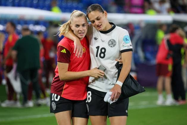 Basel, Switzerland 19 July 2025 UEFA Euro 2025 Woman quarter-final France vs Germany Pictured from left Laura Freigang Germany and Giovanna Hoffmann Germany celebrating after winning the penalty shoot-out against France and qualifying for the semi-final against Spain in Basel St Jakob Park Copyright: xFotostandx xFantinix