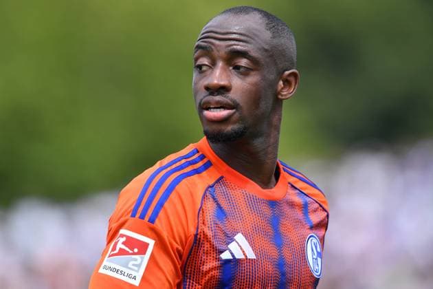 Soccer test match FC Schalke 04 FC Twente Enschede on 19 07 2025 at the Parkstadion in Gelsenkirchen Christopher Antwi Adjei Schalke xRx