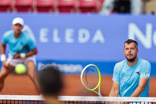 Adam Pavlasek, Czech Republic, in focus and Jan Zielinski, Poland, left during Sunday s men s doubles final where they face Guido Andreozzi, Argentina, and Sander Arends, Netherlands, during the Nordea Open tennis tournament in Bastad, Sweden on the 20th of July 2025 BASTAD SWEDEN x9200x  Copyright: xBjörnxLarssonxRosvall TTx NORDEA OPEN 2025 FINAL DOUBLES
