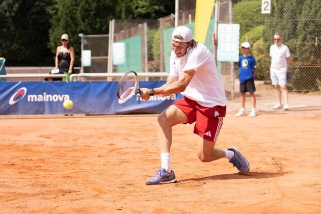 20 07 2025, xhfmx, Tennis 1 Bundesliga, FTC Palmengarten KTHC RW Koeln Jacopo Berettini Kölner THC in match against Pedro Cachin FTC Palmengarten DFL DFB REGULATIONS PROHIBIT ANY USE OF PHOTOGRAPHS as IMAGE SEQUENCES and or QUASI VIDEO Frankfurt am Main