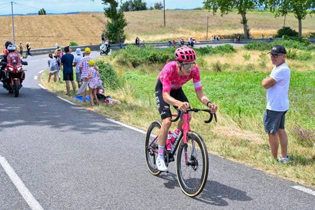 Tour de France 2025 Stage 15 CARCASSONNE, FRANCE - JULY 20 : Powless Neilson (USA) of EF Education - Easypost alone in the escape pack during stage 15 of the 112th edition of Tour de France an UCI World Tour 2.UWT cycling road race stage for Men Elite of 169 km with start in Muret and finish in Carcassonne on July 20, 2025 in Carcassonne, France, 20 07 2025 ( Motordriver Kenny Verfaillie - Carcassonne France  Copyright: xJanxDexMeuleneirx