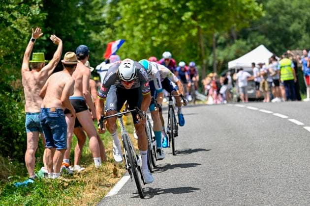 Tour de France 2025 Stage 15 CARCASSONNE, FRANCE - JULY 20 : Van Der Poel Mathieu (NED) of Alpecin - Deceuninck in action during stage 15 of the 112th edition of Tour de France an UCI World Tour 2.UWT cycling road race stage for Men Elite of 169 km with start in Muret and finish in Carcassonne on July 20, 2025 in Carcassonne, France, 20 07 2025 ( Motordriver Kenny Verfaillie - Carcassonne France  Copyright: xJanxDexMeuleneirx