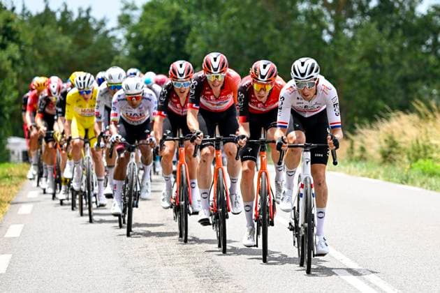 Tour de France 2025 Stage 15 CARCASSONNE, FRANCE - JULY 20 : Rider of Ineos Grenadiers during stage 15 of the 112th edition of Tour de France an UCI World Tour 2.UWT cycling road race stage for Men Elite of 169 km with start in Muret and finish in Carcassonne on July 20, 2025 in Carcassonne, France, 20 07 2025 ( Motordriver Kenny Verfaillie - Carcassonne France  Copyright: xJanxDexMeuleneirx
