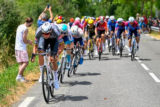 Tour de France 2025 Stage 15 CARCASSONNE, FRANCE - JULY 20 : Van Der Poel Mathieu (NED) of Alpecin - Deceuninck in action during stage 15 of the 112th edition of Tour de France an UCI World Tour 2.UWT cycling road race stage for Men Elite of 169 km with start in Muret and finish in Carcassonne on July 20, 2025 in Carcassonne, France, 20 07 2025 ( Motordriver Kenny Verfaillie - Carcassonne France  Copyright: xJanxDexMeuleneirx