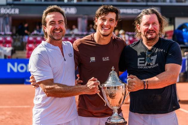250720 Luciano Darderi of Italy and his father Gino Darderi t r celebrate after winning in the singles final tennis match during day 8 on July 20, 2025 in Bastad Photo Mathilda Schuler BILDBYRAN kod MA MA0849 tennis atp 250 nordea open bbeng jubel  Copyright: MATHILDAxSCHULER BB250720MA074