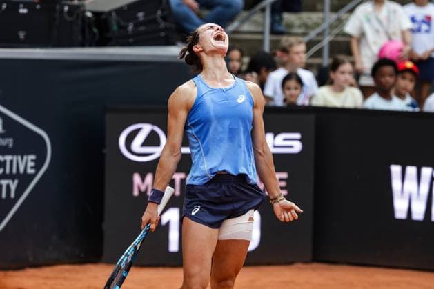 GER, Hamburg, xFSx, ATP250 Womens Tennis Tournament , MSC Hamburg Ladies Open 2025 , Final ,20 07 2025 v l Lois Boisson FRA cheering, cheering, cheering, cheering Copyright: HMBxMedia FernandoxSoares