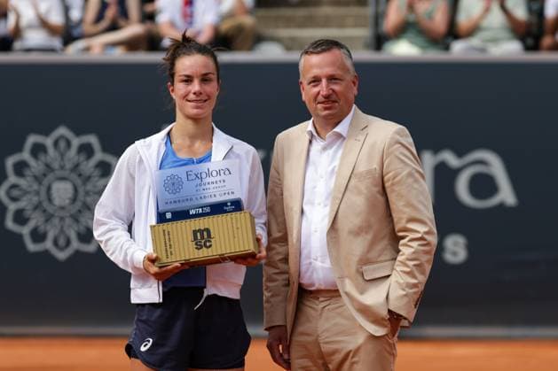 GER, Hamburg, xFSx, ATP250 Womens Tennis Tournament , MSC Hamburg Ladies Open 2025 , Final , 20 07 2025 f l Lois Boisson FRA , Nils Kahn Management of the shipping company MSC Germany Copyright: HMBxMedia FernandoxSoares