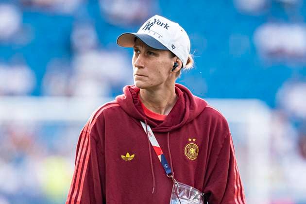 Basel, Switzerland, July 19th 2025 Goalkeeper Ann-Katrin Berger (1 Germany) before the UEFA Womens EURO 2025 Quarter-Final match between France and Germany at St. Jakob-Park in Basel, Switzerland. (Priscila Bütler SPP) Copyright: xPriscilaxBütlerx xSPPx spp-en-PrBSp-DSC00330_1
