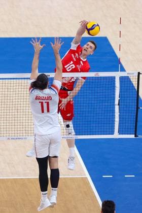 GDANSK 20.07.2025 SIATKOWKA MEZCZYZN LIGA NARODOW 2025 - GRUPA 7 - MECZ: FRANCJA - POLSKA --- MENS VOLLEYBALL NATIONS LEAGUE 2025 - POOL 7 WEEK 3 - MATCH IN GDANSK: FRANCE - POLAND ANTOINE BRIZARD KAMIL SEMENIUK FOT. ANNA KLEPACZKO FOTOPYK NEWSPIX.PL --- newspix.pl POLAND OUT! 