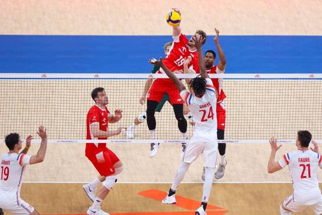 GDANSK 20.07.2025 SIATKOWKA MEZCZYZN LIGA NARODOW 2025 - GRUPA 7 - MECZ: FRANCJA - POLSKA --- MENS VOLLEYBALL NATIONS LEAGUE 2025 - POOL 7 WEEK 3 - MATCH IN GDANSK: FRANCE - POLAND JAKUB KOCHANOWSKI MOUSSE GUEYE FOT. ANNA KLEPACZKO FOTOPYK NEWSPIX.PL --- newspix.pl POLAND OUT! 