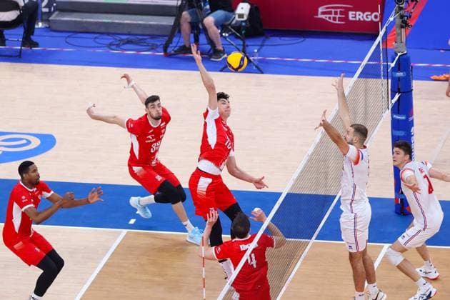 GDANSK 20.07.2025 SIATKOWKA MEZCZYZN LIGA NARODOW 2025 - GRUPA 7 - MECZ: FRANCJA - POLSKA --- MENS VOLLEYBALL NATIONS LEAGUE 2025 - POOL 7 WEEK 3 - MATCH IN GDANSK: FRANCE - POLAND WILFREDO LEON VENERO KEWIN SASAK JAKUB NOWAK FRANCOIS HUETZ THEO FAURE FOT. ANNA KLEPACZKO FOTOPYK NEWSPIX.PL --- newspix.pl POLAND OUT! 