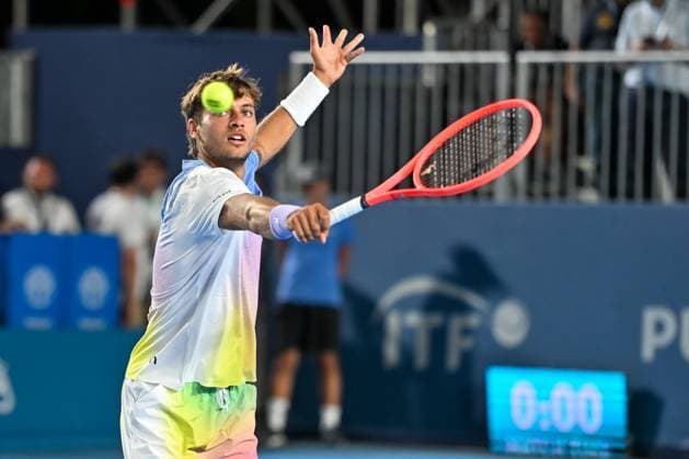 Flavio Cobolli of Italy during the Finals of Hopman Cup at Bari Fiera del Levante on July 20, 2025 in Bari, Italy  Copyright: xAndreaxRosito IPAxSportx xipa-agency.netx xx IPA_60656179 IPA_Agency_IPA60656179