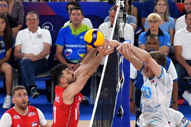 Ljubljana, Slovenia, 20th July 2024: Saso Stalekar of Slovenia in action against Vuk Todorovic of Serbia during the IVNL Volleyball Nations League, Week 3 match, between Serbia and Slovenia at Arena Stozice, Ljubljana, Slovenia. (Natasa Kupljenik SPP) Copyright: xNatasaxKupljenikx xSPPx SPP_1025958