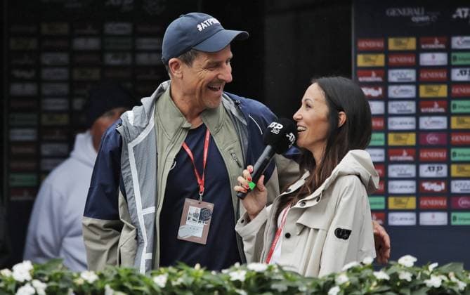 TENNIS - ATP, Tennis Herren Generali Open 2025 KITZBUEHEL,AUSTRIA,21.JUL.25 - TENNIS - ATP World Tour, Generali Open. Image shows Alexander Antonitsch and Karina Toth.  GEPAxpictures xMatthiasxHauer
