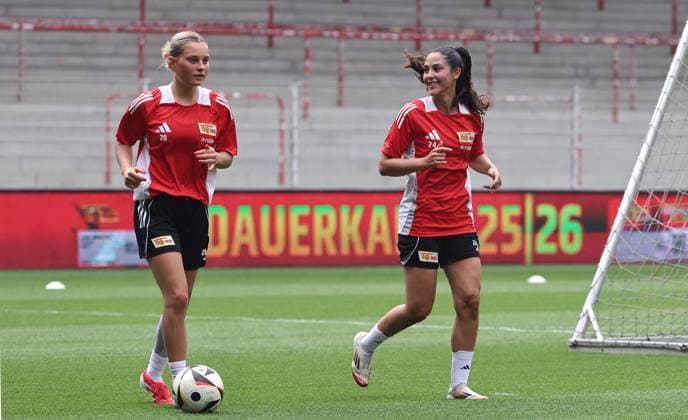 Nele Bauereisen, Fatma Sakar Sport Fußball Fußball Frauen Damen Bundesliga Saison 2025 2026 21 07 2025 Trainingsauftakt 1 FC Union Berlin DFL regulations prohibit any use of photographs as image sequences and or quasi video