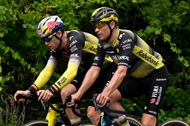 Tour de France 2025 Second Restday MONTPELLIER, FRANCE - JULY 21 : Van Aert Wout (BEL) of Team Visma Lease a Bike and Grischa Niermann during the second restday of the 112th edition of Tour de France an UCI World Tour 2.UWT for Men Elite on July 21, 2025 in Montpellier, France, 21 07 2025 ( Motordriver Kenny Verfaillie - Montpellier France  Copyright: xJanxDexMeuleneirx