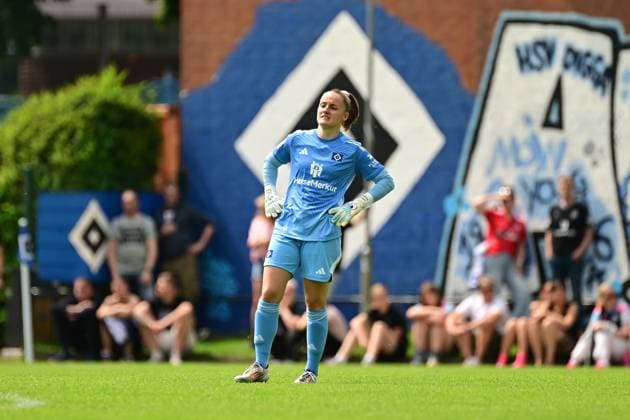 Soccer I Women I Season 2025 2026 I Test match I Hamburger SV Holstein Kiel I 20 07 2025 Close-up, single photo, cropped, portrait, portrait, single photo, single photo, body Laura Sieger 18, Hamburger SV Hamburg Paul Hauenschild Sportanlage Hamburg Germany Copyright: xLobeca FelixxSchlikisx