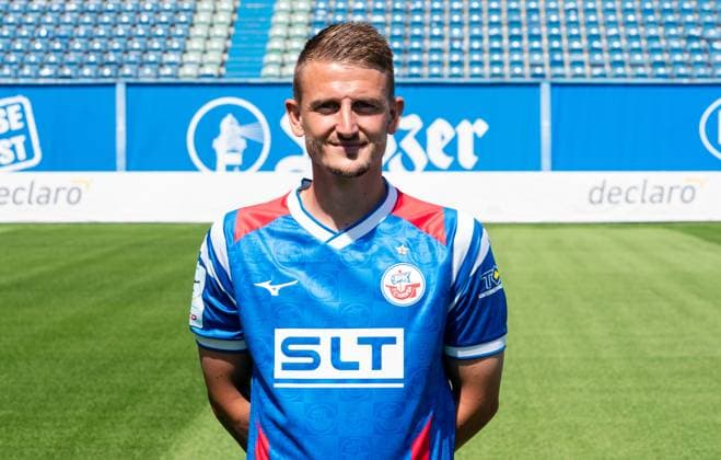 Nico Neidhart, FC Hansa Rostock, 3 Liga, soccer, portrait appointment 2025 2026 Nico Neidhart FC Hansa Rostock at the portrait photo session in the Ostseestadion Rostock Ostseestadion Mecklenburg-Vorpommern Germany
