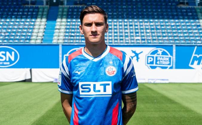 Lukas Wallner, FC Hansa Rostock, 3 Liga, soccer, portrait appointment 2025 2026 Lukas Wallner FC Hansa Rostock at the portrait photo session in the Ostseestadion Rostock Ostseestadion Mecklenburg Vorpommern Germany