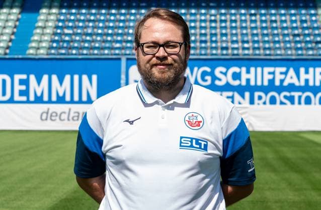 Dr. Thomas Willert, FC Hansa Rostock, 3 Liga, soccer, portrait appointment 2025 2026 Team doctor Dr. Thomas Willert FC Hansa Rostock at the portrait photo session in the Ostseestadion Rostock Ostseestadion Mecklenburg Vorpommern Germany