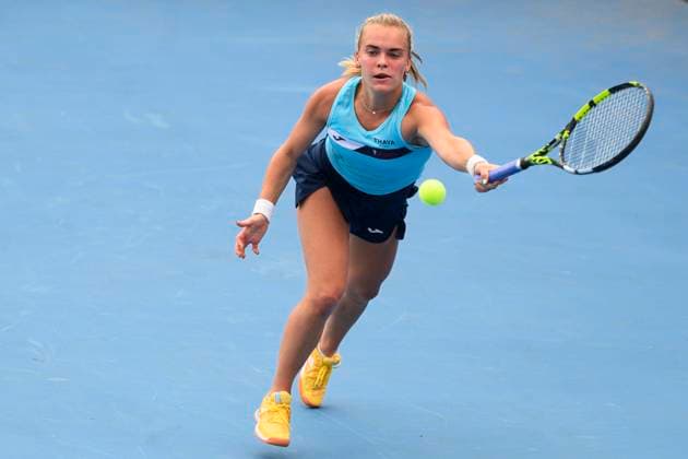 Czech tennis player Sara Bejlek playes against Moyuka Uchijima of Japan at the WTA, Tennis Damen Livesport Prague Open 2025 on the courts of TK Sparta Prague, in Prague, Czech Republic, on July 21, 2025. (CTKxPhoto MichalxKamaryt) CTKPhotoP2025072103566  CTKPhotoP2025072103566