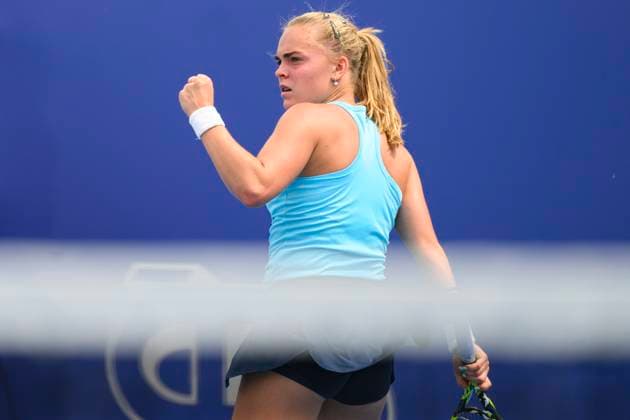 Czech tennis player Sara Bejlek playes against Moyuka Uchijima of Japan at the WTA, Tennis Damen Livesport Prague Open 2025 on the courts of TK Sparta Prague, in Prague, Czech Republic, on July 21, 2025. (CTKxPhoto MichalxKamaryt) CTKPhotoP2025072103629  CTKPhotoP2025072103629